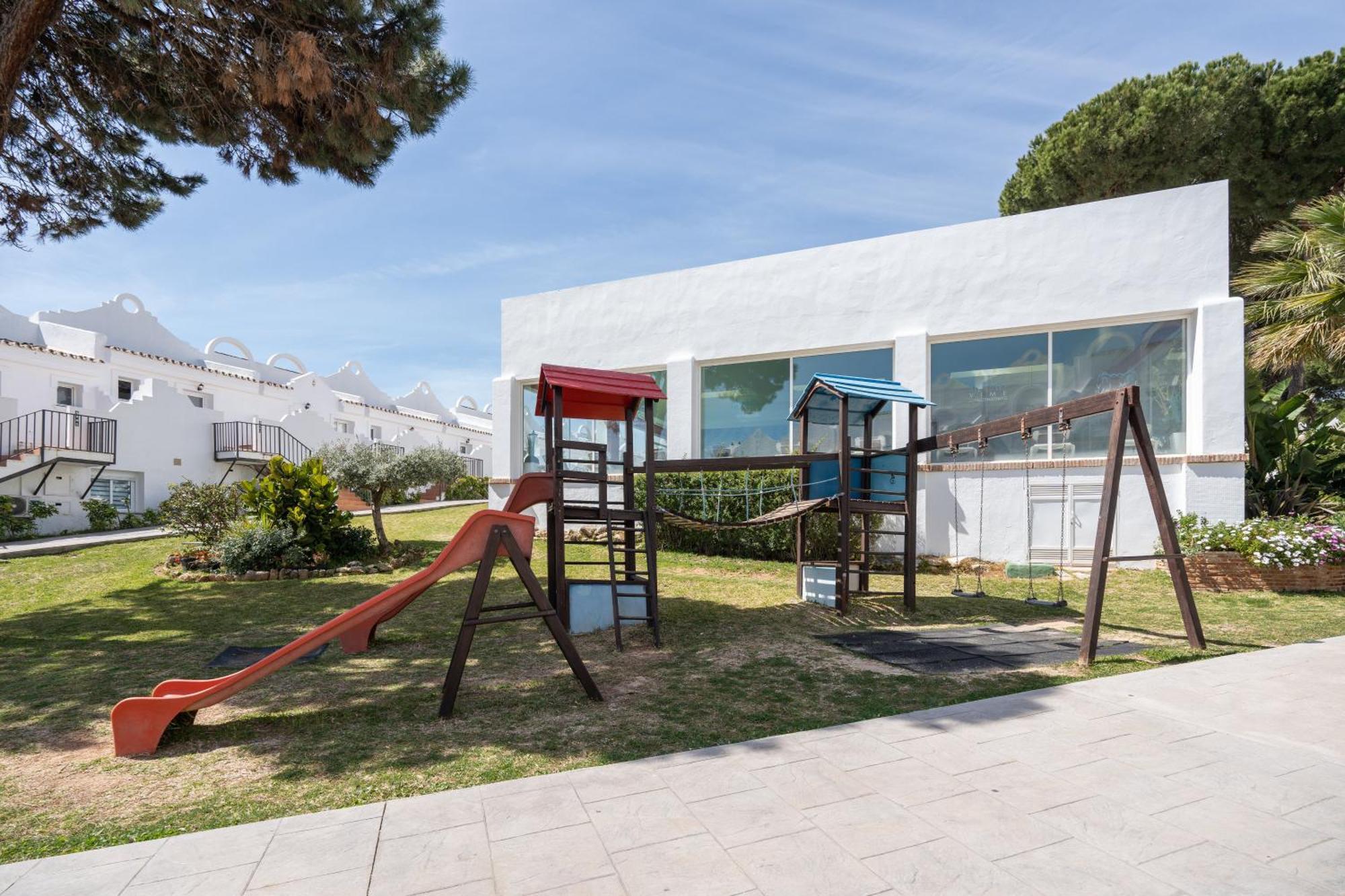Casa Hibiscus Marbella Villa ภายนอก รูปภาพ