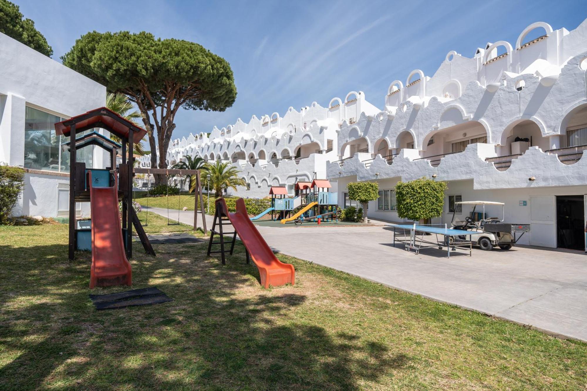 Casa Hibiscus Marbella Villa ภายนอก รูปภาพ